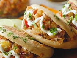 Stuffed Kulcha
